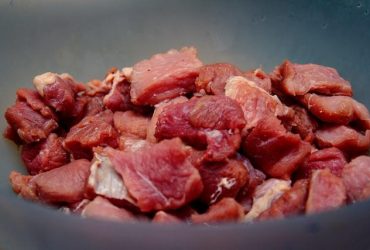Cara Menghilangkan Bau Amis Pada Daging Sapi