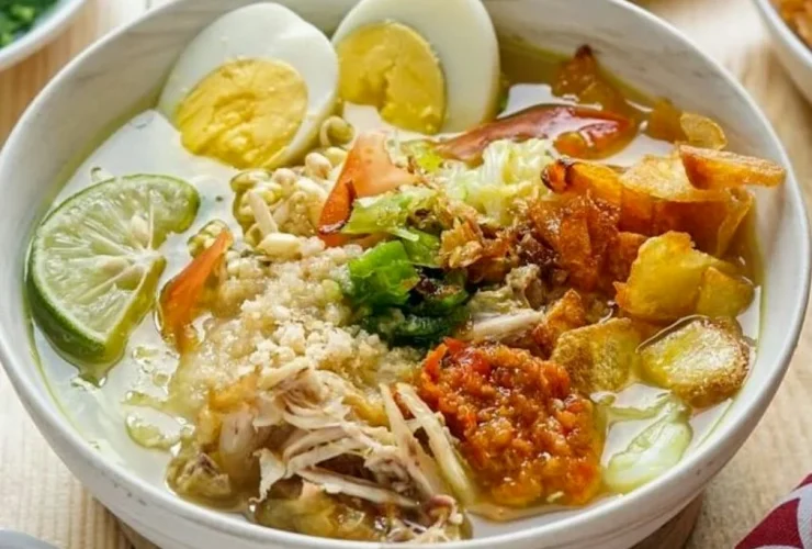 Cara Membuat Soto Ayam Bening