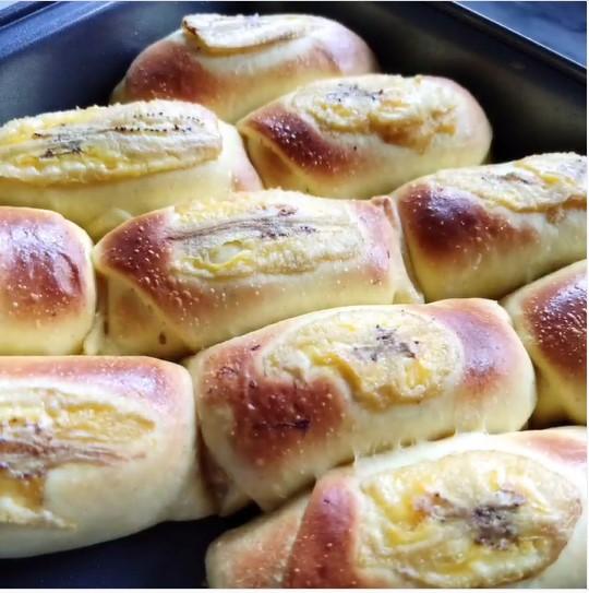 Roti Pisang Krim Keju